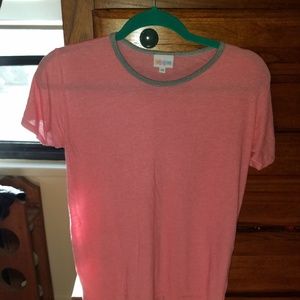 Lularoe top